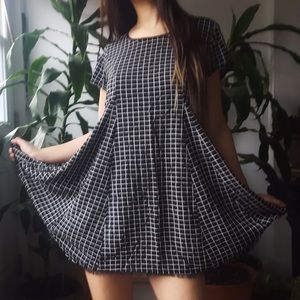 5/$15 or BIN Silence + Noise Grid Dress